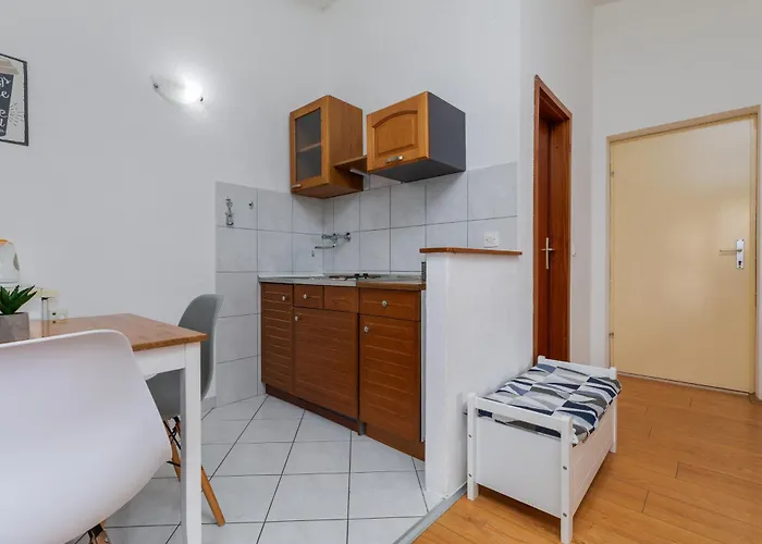 2713b Apartamento *